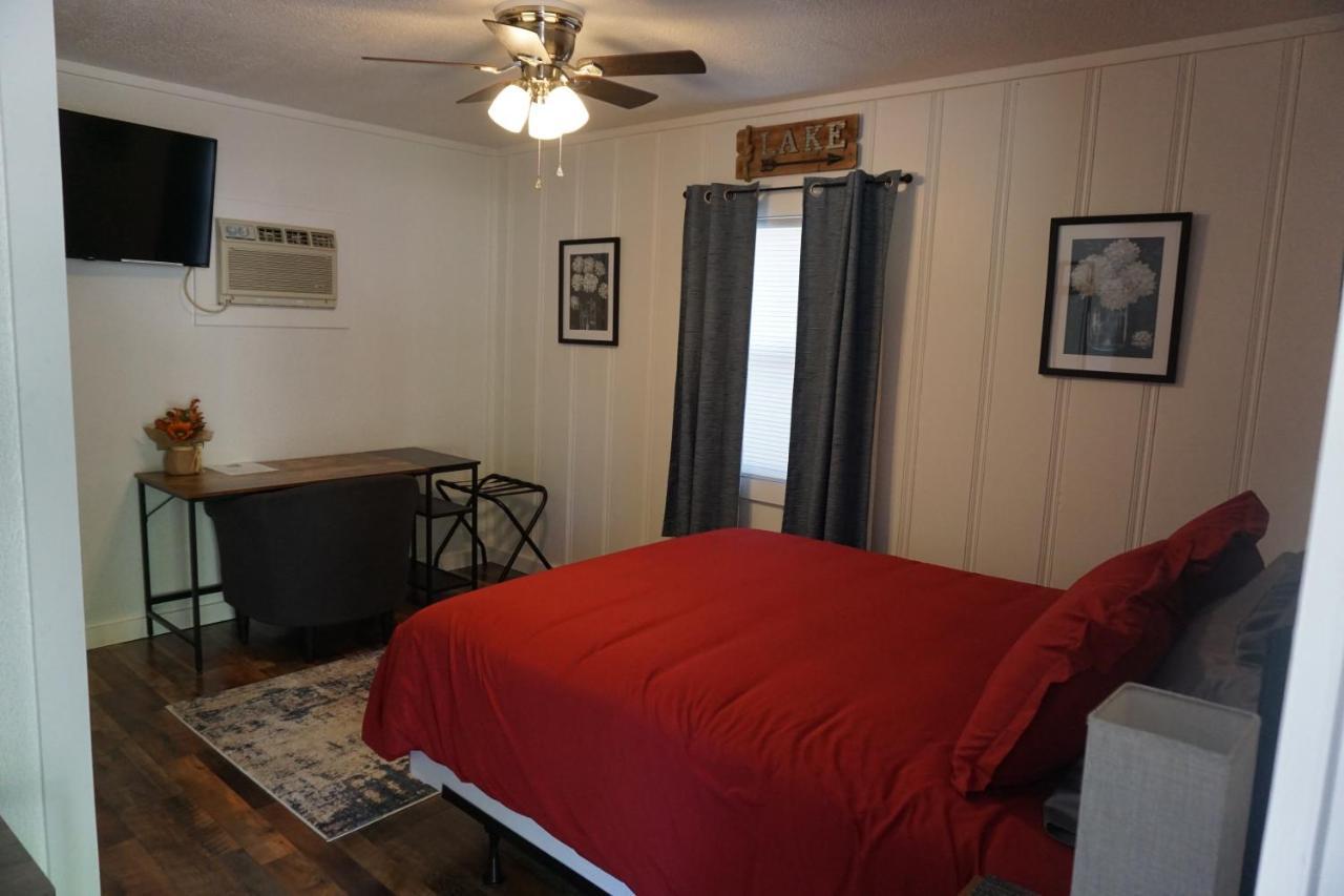 Lake River Lodge Bull Shoals Екстериор снимка